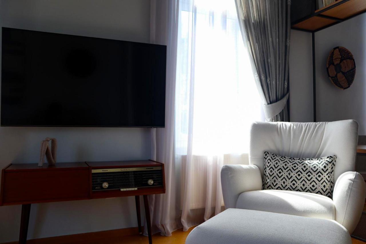 Thiseas Luxury Apartment Athén Kültér fotó